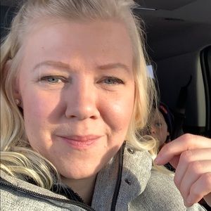 Meet your Posher, Kenda